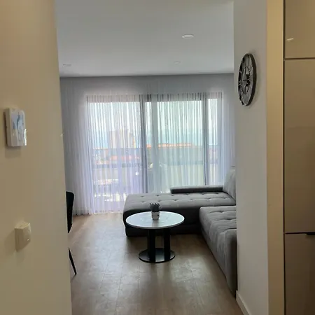 Ema Apartment